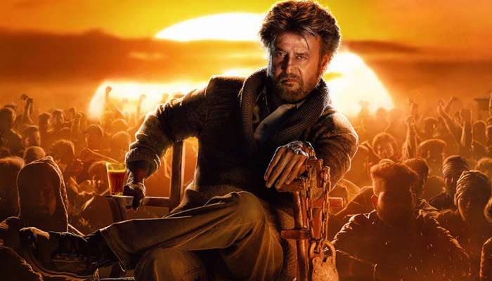 தனது தலைவன் சூப்பர் ஸ்டாருக்கு பிறந்த நாள் பரிசு அளித்த இயக்குநர் கார்த்திக் சுப்பராஜ் தனது தலைவன் சூப்பர் ஸ்டாருக்கு பிறந்த நாள் பரிசு அளித்த இயக்குநர் கார்த்திக் சுப்பராஜ்
