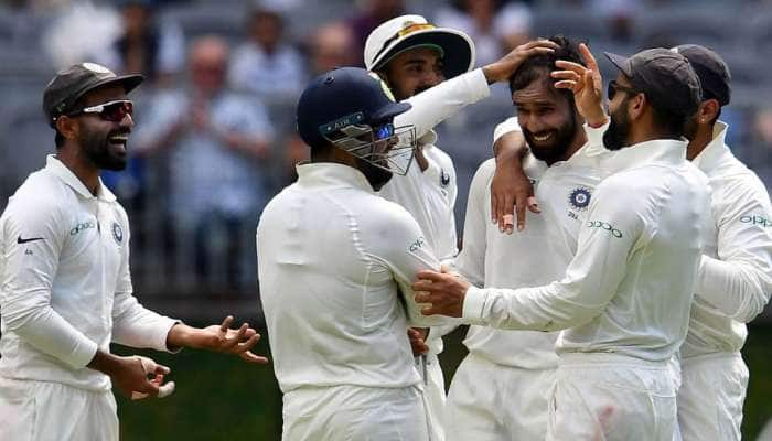 INDvsAUS: முதல் நாளில் ஆதிக்கம் செலுத்திய ஆஸ்தி., நாளை இந்தியா ஆதிக்கம் செலுத்துமா? title=