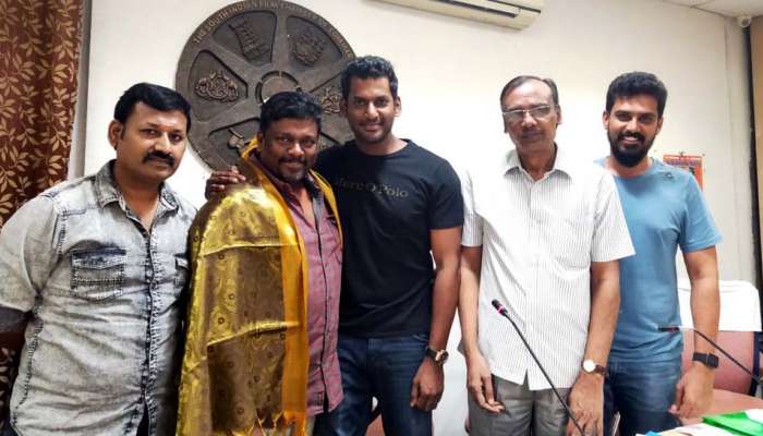 வலுக்கும் பிரச்சனைகளுக்கு மத்தியில் துணை தலைவராக பார்த்திபன்! வலுக்கும் பிரச்சனைகளுக்கு மத்தியில் துணை தலைவராக பார்த்திபன்!