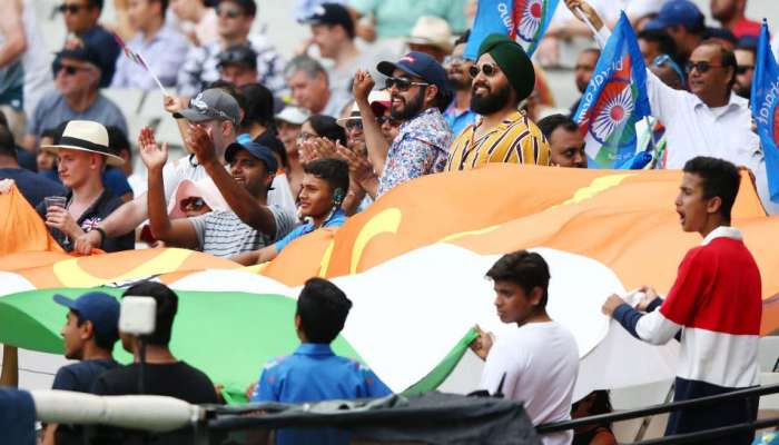 INDvsAUS: பாக்சிங் டே டெஸ்ட், 2ம் நாள்: 443 ரன்னுக்கு டிக்ளர் செய்த இந்திய அணி INDvsAUS: பாக்சிங் டே டெஸ்ட், 2ம் நாள்: 443 ரன்னுக்கு டிக்ளர் செய்த இந்திய அணி