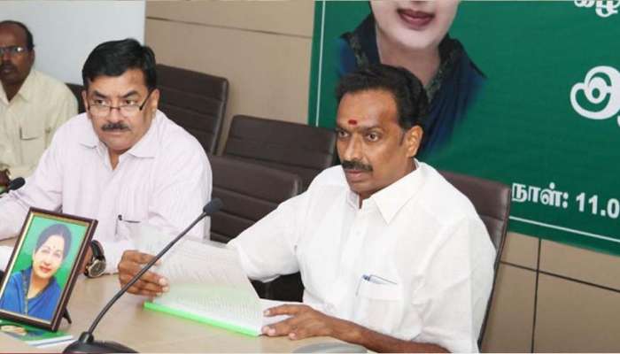 பொங்கள் பண்டிகையை முன்னிட்டு 24,708 சிறப்புப் பேருந்துகள் இயக்கம்! பொங்கள் பண்டிகையை முன்னிட்டு 24,708 சிறப்புப் பேருந்துகள் இயக்கம்!