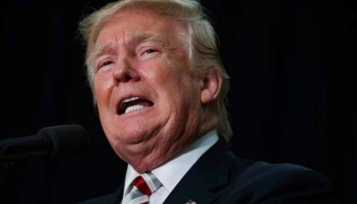அதிபர் Trump-ன் அரை நிர்வாண புகைப்படத்தை வெளியிட்ட Amazon! அதிபர் Trump-ன் அரை நிர்வாண புகைப்படத்தை வெளியிட்ட Amazon!