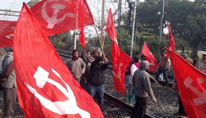 #BharatBandh: 2 நாள் வேலைநிறுத்தம் பல மாநிலங்களின் இயல்பு வாழ்க்கை பாதிப்பு... #BharatBandh: 2 நாள் வேலைநிறுத்தம் பல மாநிலங்களின் இயல்பு வாழ்க்கை பாதிப்பு...