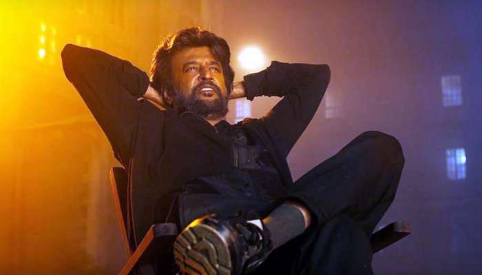 பேட்ட படத்தின் Surprise?... கார்த்திக் சுப்பராஜ் வேண்டுகோள்! பேட்ட படத்தின் Surprise?... கார்த்திக் சுப்பராஜ் வேண்டுகோள்!