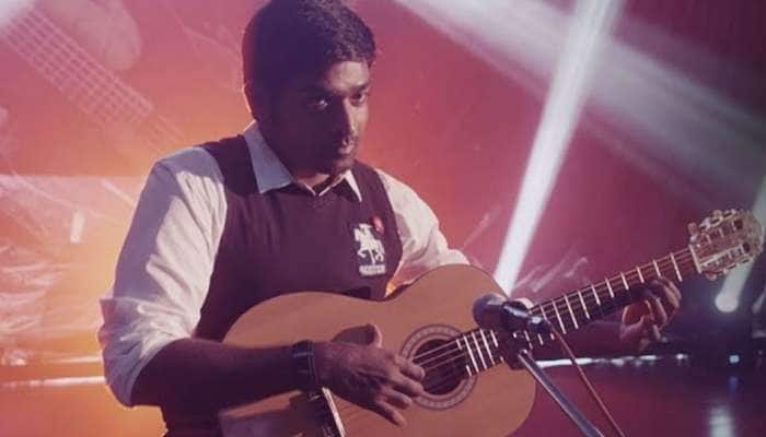 இசைக்கலைஞராக மாறும் நடிகர் விஜய்சேதுபதி!! இசைக்கலைஞராக மாறும் நடிகர் விஜய்சேதுபதி!!