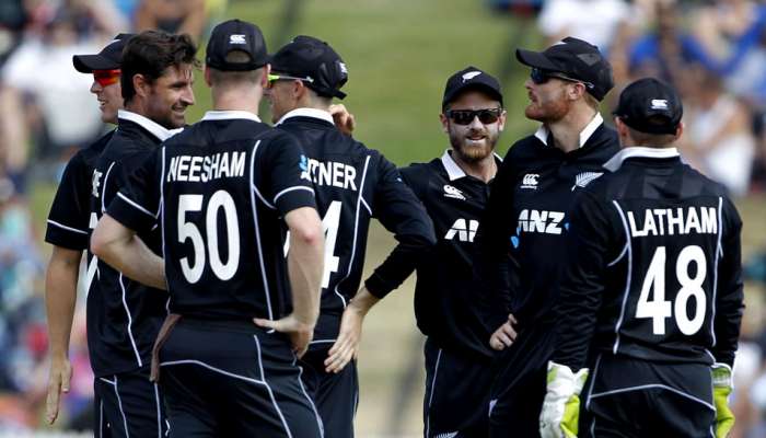 INDvsNZ 4வது போட்டி: 8 விக்கெட் வித்தியாசத்தில் நியூசிலாந்து அணி வெற்றி....... INDvsNZ 4வது போட்டி: 8 விக்கெட் வித்தியாசத்தில் நியூசிலாந்து அணி வெற்றி.......