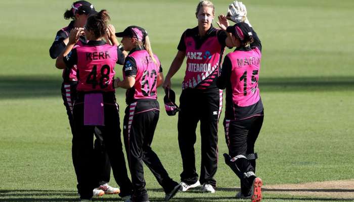 நியூசிலாந்துக்கு எதிரான 3rd T20I: படுதோல்வியை தழுவிய இந்தியா! நியூசிலாந்துக்கு எதிரான 3rd T20I: படுதோல்வியை தழுவிய இந்தியா!