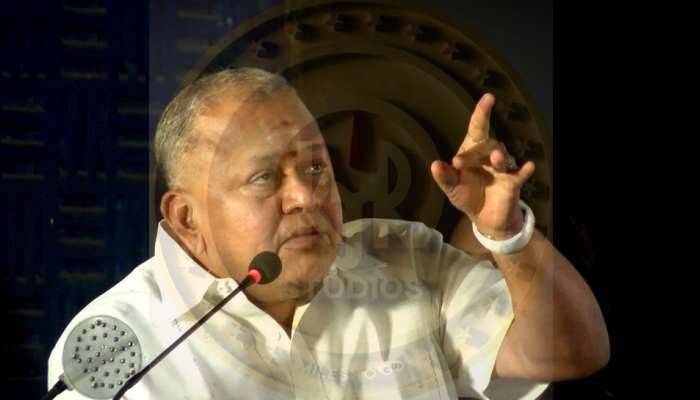 ராதாரவி சர்ச்சை: அதிரடி அறிவிப்பு வெளியிட்ட பிரபல தயாரிப்பு நிறுவனம்! ராதாரவி சர்ச்சை: அதிரடி அறிவிப்பு வெளியிட்ட பிரபல தயாரிப்பு நிறுவனம்!