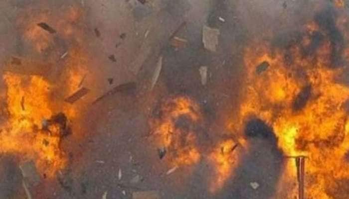 ஜம்மு காஷ்மீரில் இராணுவ முகாமில் குண்டு வெடித்தில் 2 வீரர்கள் படுகாயம் ஜம்மு காஷ்மீரில் இராணுவ முகாமில் குண்டு வெடித்தில் 2 வீரர்கள் படுகாயம்