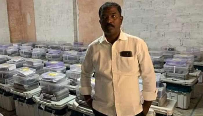 EVM வைக்கப்பட்ட அறையில் புகைப்படம் எடுத்த TRS கட்சி முகவர் கைது!!   title=