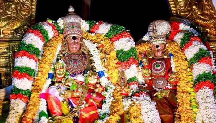 மதுரையில் இன்று மீனாட்சி அம்மன் சுந்தரேஸ்வரர் திருக்கல்யாணம் மதுரையில் இன்று மீனாட்சி அம்மன் சுந்தரேஸ்வரர் திருக்கல்யாணம்