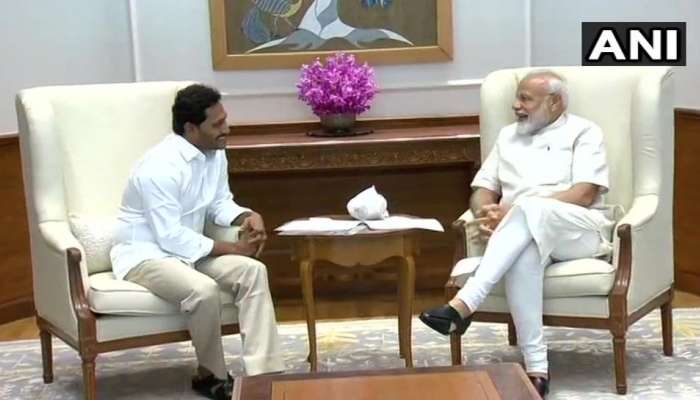 YSRCP தலைவர் ஜெகன்மோகன் ரெட்டி பிரதமர் மோடியுடன் சந்திப்பு!! YSRCP தலைவர் ஜெகன்மோகன் ரெட்டி பிரதமர் மோடியுடன் சந்திப்பு!!