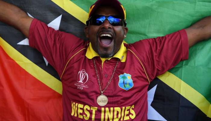 AUS vs WI: வெஸ்ட் இண்டீஸ் அணிக்கு வெற்றி இலக்கு 289 ரன்கள் AUS vs WI: வெஸ்ட் இண்டீஸ் அணிக்கு வெற்றி இலக்கு 289 ரன்கள்