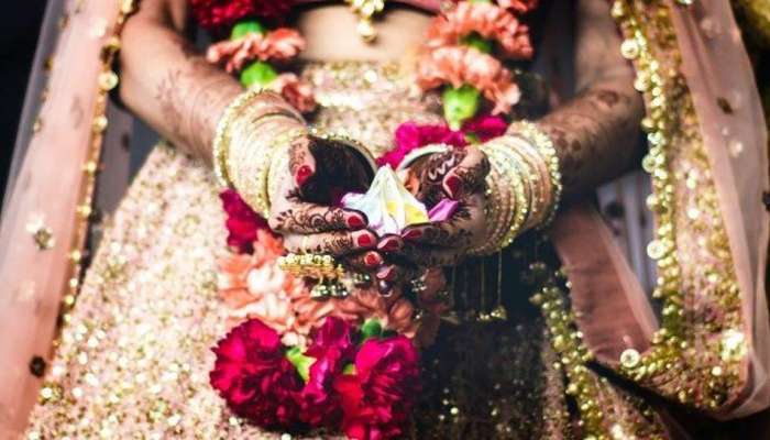 தாயின் மறுதிருமணம் குறித்து மகன் பதிவிட்ட நெகிழ்ச்சியான FB பதிவு!! தாயின் மறுதிருமணம் குறித்து மகன் பதிவிட்ட நெகிழ்ச்சியான FB பதிவு!!