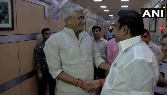 மேகதாது திட்டம் கூடாது என மத்திய நீர்வளத்துறை அமைச்சரிடம் முதல்வர் கோரிக்கை மேகதாது திட்டம் கூடாது என மத்திய நீர்வளத்துறை அமைச்சரிடம் முதல்வர் கோரிக்கை