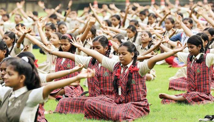 பள்ளிகளில் வாரம் ஒரு முறை யோகா பயிற்சி அளிக்க அரசு உத்தரவு!! பள்ளிகளில் வாரம் ஒரு முறை யோகா பயிற்சி அளிக்க அரசு உத்தரவு!!
