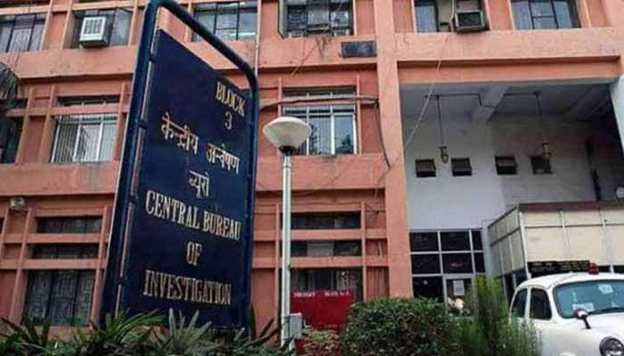 பிலடஸ் விமான ஒப்பந்தம்: சஞ்சய் பண்டாரி மீது CBI வழக்கு பதிவு!!