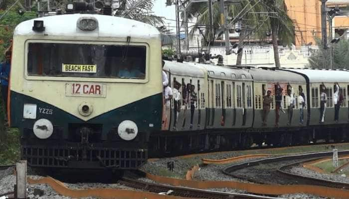 இருபாலர் பயணிக்கும் ரயிலாக மாறும், சென்னை மகளிர் ரயில்கள்! title=