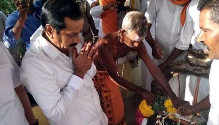 ராஜராஜ சோழனுக்கு பிரமாண்ட நினைவு மண்டபம் வேண்டும் -H ராஜா! ராஜராஜ சோழனுக்கு பிரமாண்ட நினைவு மண்டபம் வேண்டும் -H ராஜா!