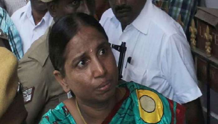 ராஜீவ்காந்தி கொலை வழக்கு: 30 நாட்கள் பரோலில் வெளியே வரும் நளினி!! ராஜீவ்காந்தி கொலை வழக்கு: 30 நாட்கள் பரோலில் வெளியே வரும் நளினி!!