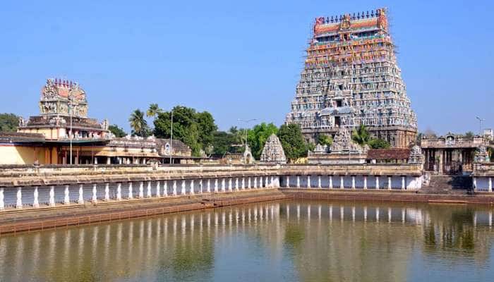 கோலாகலமாய் தொடங்கிய சிதம்பரம் நடராஜர் கோவில் தேரோட்டம்! கோலாகலமாய் தொடங்கிய சிதம்பரம் நடராஜர் கோவில் தேரோட்டம்!