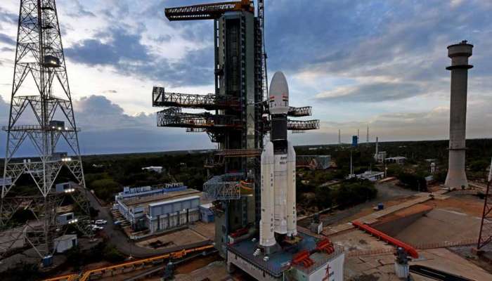 தொழில்நுட்ப கோளாறால் சந்திரயான் 2 விண்ணில் ஏவப்படுவது தள்ளிவைப்பு... தொழில்நுட்ப கோளாறால் சந்திரயான் 2 விண்ணில் ஏவப்படுவது தள்ளிவைப்பு...