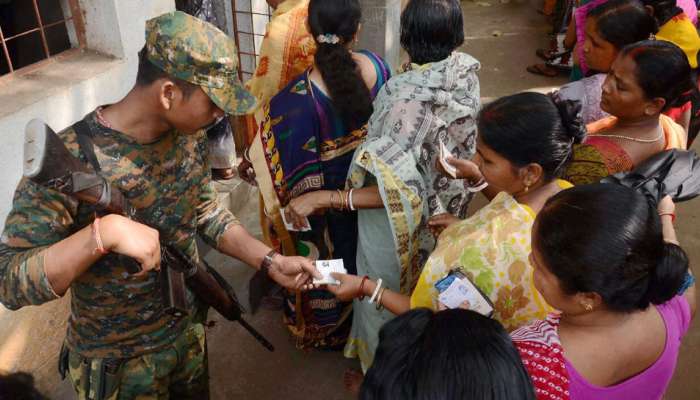 தேர்தல் பாதுகாப்பு பணிக்காக துணை ராணுவப்படையினர் வேலூர் வருகை -சத்யபிரதா சாகு