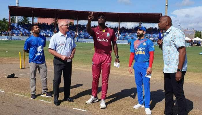 INDvsWI : மழையின் காரணமாக ஆட்டம் தடைபட்டது!