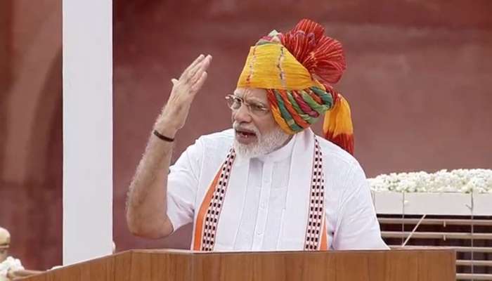 சுதந்திர தின உரையில் "நீரின்றி அமையாது உலகு" என தமிழில் பேசிய பிரதமர் மோடி சுதந்திர தின உரையில் "நீரின்றி அமையாது உலகு" என தமிழில் பேசிய பிரதமர் மோடி