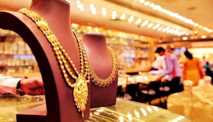 ஆக., 21: சற்று சரிவில் காணப்படும் தங்கம், வெள்ளி விலை..! ஆக., 21: சற்று சரிவில் காணப்படும் தங்கம், வெள்ளி விலை..!