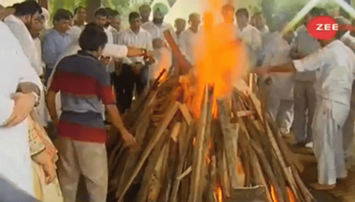 முன்னாள் மத்திய அமைச்சர் ஜேட்லியின் உடல் முழு மரியாதையுடன் தகனம்..