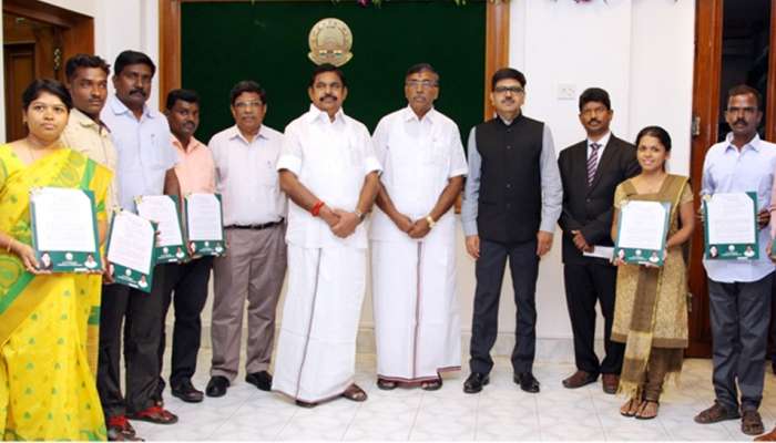 பணிக்காலத்தில் காலமான பணியாளர்களின் வாரிசுகளுக்கு பணிநியமன ஆணை! பணிக்காலத்தில் காலமான பணியாளர்களின் வாரிசுகளுக்கு பணிநியமன ஆணை!