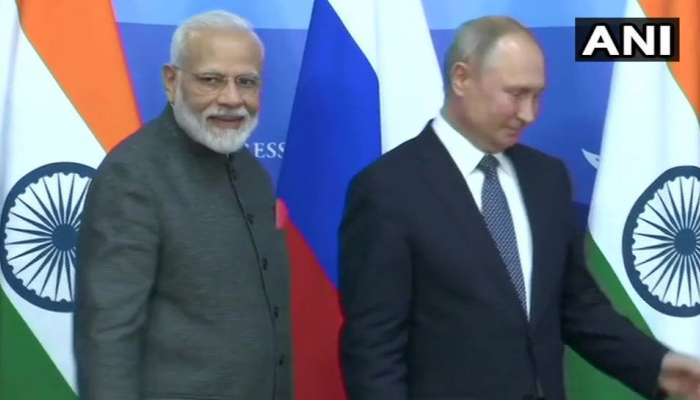 சென்னை - விளாடிவோஸ்டோக் இடையே சரக்கு கப்பல் போக்குவரத்து ஒப்பந்தம்: PM மோடி சென்னை - விளாடிவோஸ்டோக் இடையே சரக்கு கப்பல் போக்குவரத்து ஒப்பந்தம்: PM மோடி