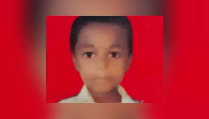 Mumbai Rain: அதிகாரிகளின் அலசியத்தால் சாக்கடையில் விழுந்த 6 வயது குழந்தை சடலமாக மீட்பு Mumbai Rain: அதிகாரிகளின் அலசியத்தால் சாக்கடையில் விழுந்த 6 வயது குழந்தை சடலமாக மீட்பு