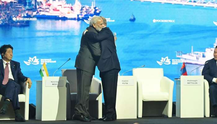 ரஷ்யாவின் தொலைதூர கிழக்குப் பகுதிக்கு 1 பில்லியன் டாலர்கள் கடனுதவி: பிரதமர் மோடி ரஷ்யாவின் தொலைதூர கிழக்குப் பகுதிக்கு 1 பில்லியன் டாலர்கள் கடனுதவி: பிரதமர் மோடி