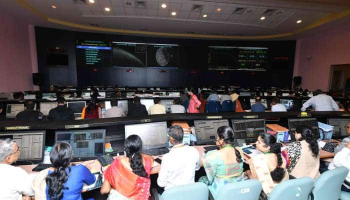 ISRO விஞ்ஞானிகளுக்கு இந்த நாடு துணை நிற்கும் -ராமதாசு!