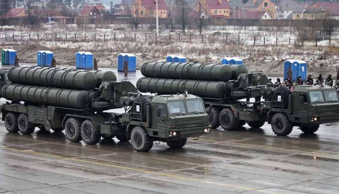 S-400 ஏவுகணை 18-19 மாதங்களுக்குள் இந்தியாவுக்கு வழங்கப்படும்: ரஷ்யா! S-400 ஏவுகணை 18-19 மாதங்களுக்குள் இந்தியாவுக்கு வழங்கப்படும்: ரஷ்யா!