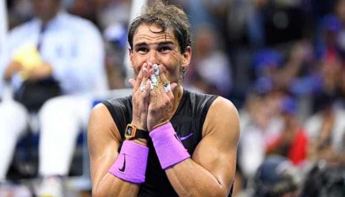 US Open: மெத்வதேவ் வீழ்த்தி சாம்பியன் பட்டம் வென்றார் நடால்! US Open: மெத்வதேவ் வீழ்த்தி சாம்பியன் பட்டம் வென்றார் நடால்!