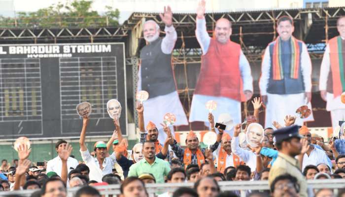 பிரிவு 370 (ம) பிளாஸ்டிக் தடை குறித்து BJP சார்பில் விழிப்புணர்வு நிகழ்ச்சி..! பிரிவு 370 (ம) பிளாஸ்டிக் தடை குறித்து BJP சார்பில் விழிப்புணர்வு நிகழ்ச்சி..!