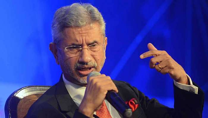 இரவில் பயங்கரவாதமும் பகலில் கிரிக்கெட்டும் இருக்க முடியாது: ஜெய்சங்கர் இரவில் பயங்கரவாதமும் பகலில் கிரிக்கெட்டும் இருக்க முடியாது: ஜெய்சங்கர்