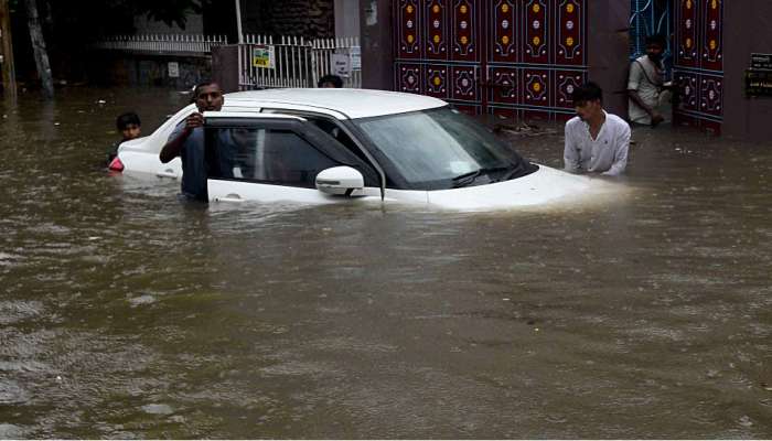பீகார் மழையால் 16,56607 பேர் பாதிப்பு; 42 பேர் உயிரிழப்பு; தொடரும் மீட்பு நடவடிக்கை.. பீகார் மழையால் 16,56607 பேர் பாதிப்பு; 42 பேர் உயிரிழப்பு; தொடரும் மீட்பு நடவடிக்கை..