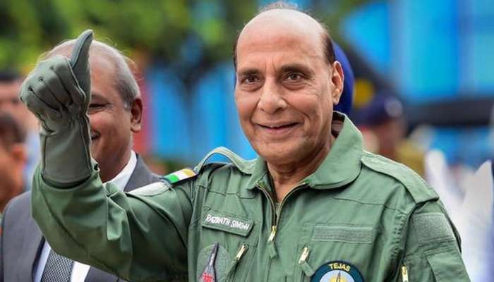 ரபேல் விமானத்துக்கு சிறப்பு ‘ஆயுத பூஜை’; பிரான்ஸ் செல்லும் ராஜ்நாத் சிங்! ரபேல் விமானத்துக்கு சிறப்பு ‘ஆயுத பூஜை’; பிரான்ஸ் செல்லும் ராஜ்நாத் சிங்!