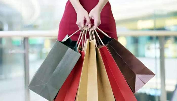 அதிக அளவு ஷாப்பிங் செய்வதும் ஒரு வகை மனநோய் தான்...