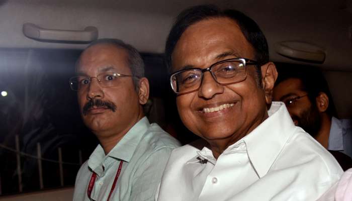 INX மீடியா விவகாரம்: ப.சிதம்பரத்துக்கு ஜாமீன் வழங்கியது உச்சநீதிமன்றம்! INX மீடியா விவகாரம்: ப.சிதம்பரத்துக்கு ஜாமீன் வழங்கியது உச்சநீதிமன்றம்!