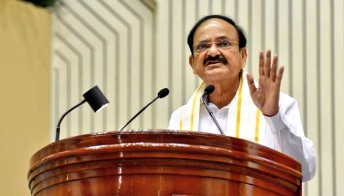 ஒவ்வொரு குழந்தையும் தனது தாய்மொழியில் மட்டுமே படிக்க வேண்டும் -நாயுடு! ஒவ்வொரு குழந்தையும் தனது தாய்மொழியில் மட்டுமே படிக்க வேண்டும் -நாயுடு!