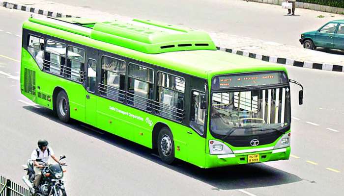 இனி பெண் பயணிகளுக்கு இலவச பேருந்து சேவை... முதலமைச்சர் அதிரடி அறிவிப்பு! இனி பெண் பயணிகளுக்கு இலவச பேருந்து சேவை... முதலமைச்சர் அதிரடி அறிவிப்பு!