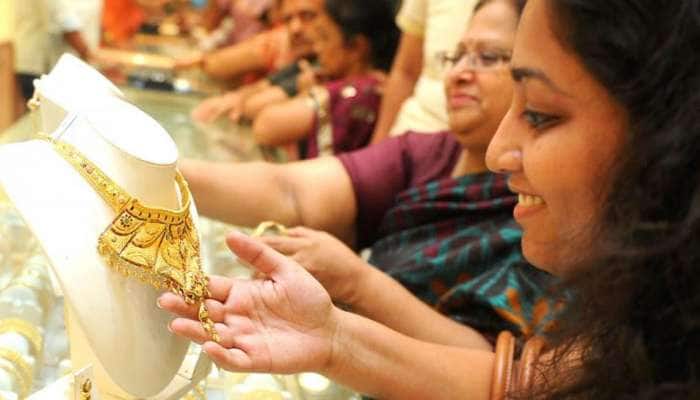 தமிழகத்தில் இன்று தங்கம் மற்றும் வெள்ளி விலை நிலவரம் என்ன? தமிழகத்தில் இன்று தங்கம் மற்றும் வெள்ளி விலை நிலவரம் என்ன?