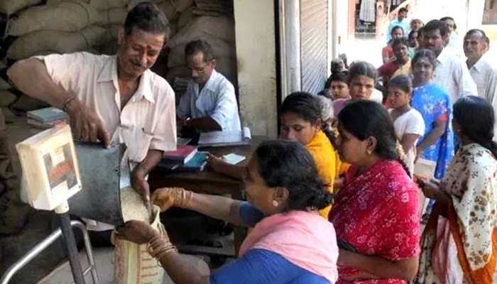 சர்க்கரை ரேஷன் அட்டைகளை அரிசி கார்டுகளாக மாற்றலாம்: TN Govt..! சர்க்கரை ரேஷன் அட்டைகளை அரிசி கார்டுகளாக மாற்றலாம்: TN Govt..!