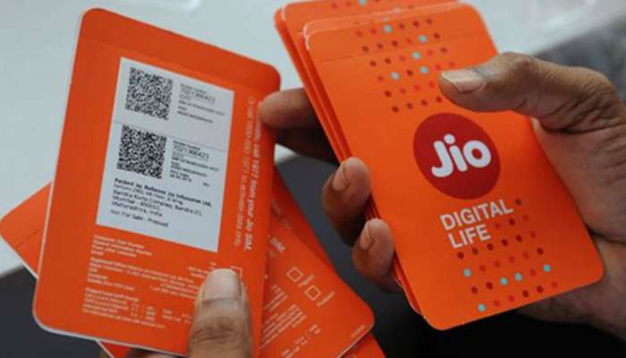 ஏர்டெல், IDEA-வை தொடர்ந்து சேவை கட்டணத்தை உயர்த்தும் JIO! ஏர்டெல், IDEA-வை தொடர்ந்து சேவை கட்டணத்தை உயர்த்தும் JIO!