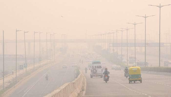 டெல்லி காற்று மாசு அடுத்த இரண்டு நாட்களுக்கு மேலும் மோசமாக வாய்ப்பு..! title=